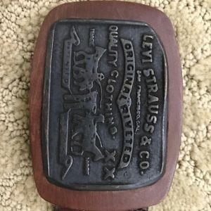 Levi’s brown leather belt